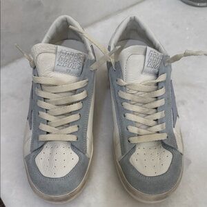 GOLDEN GOOSE
Stardan Low Top Sneakers